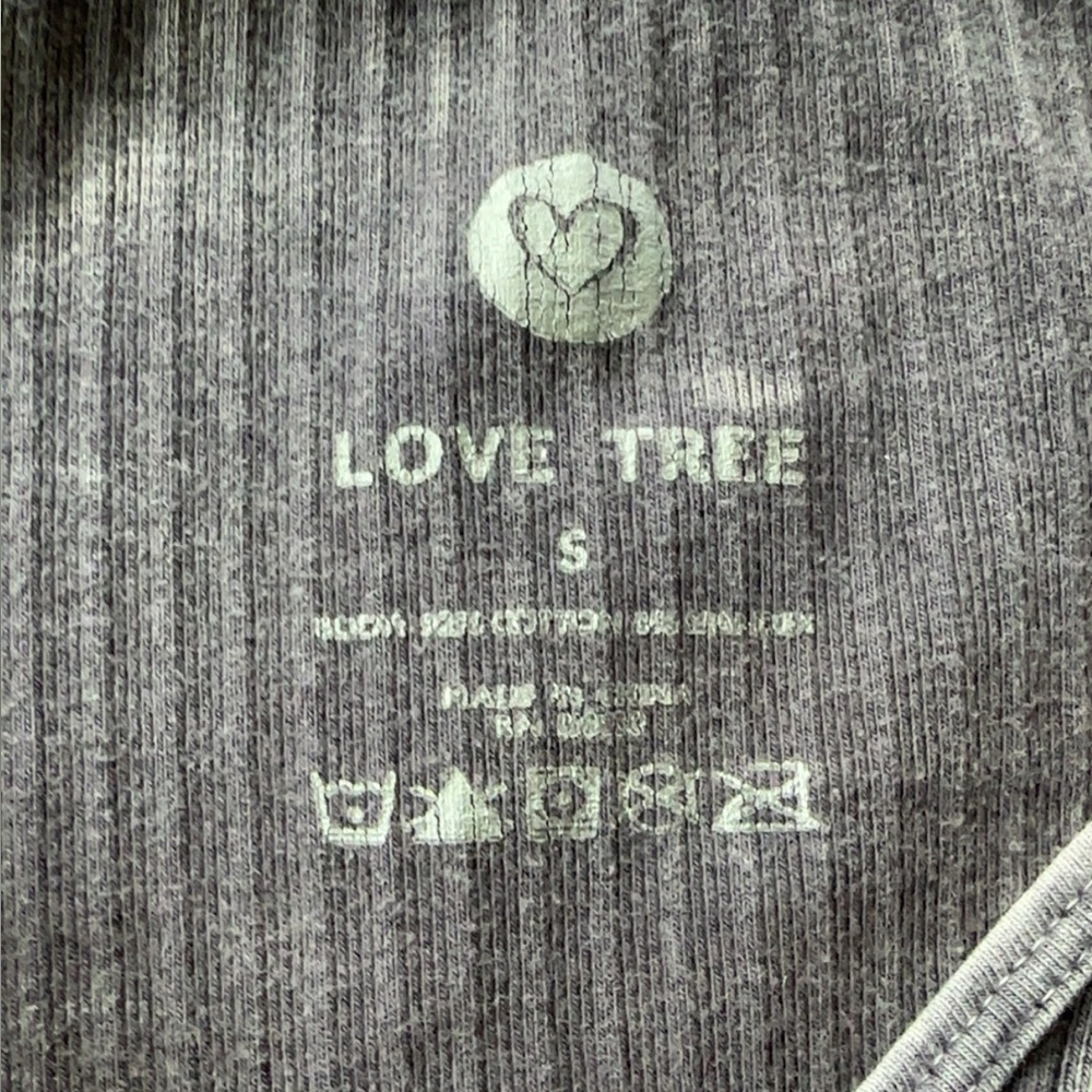 Love Tree Gray Ribbed Crop Tank Top - Picture 5 of 5
